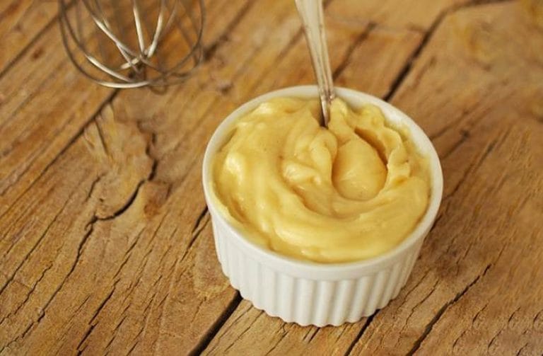 Maionese caseira, feita e consumida na